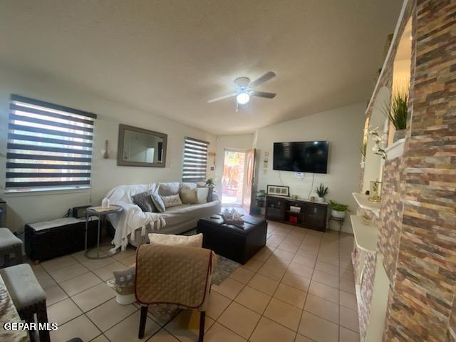 Foto del edificio - 10473 Valle del Mar Dr
