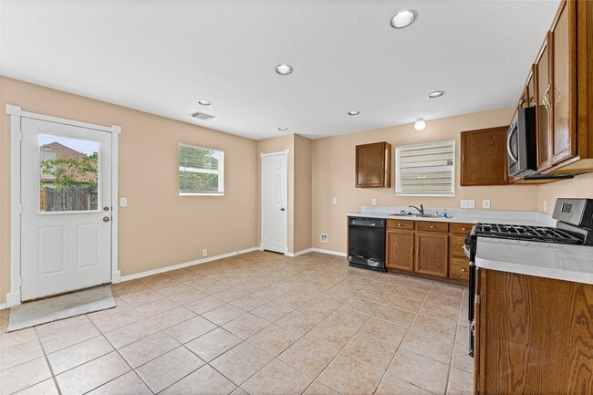 Building Photo - 3414 Dartmouth Field Ln