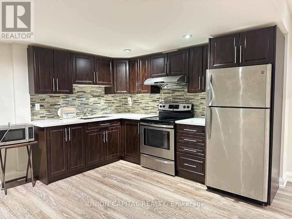 Photo principale - 163 Elmwood Ave