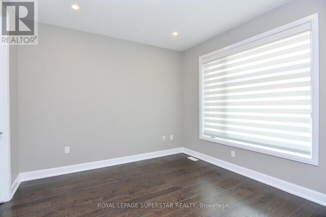 Building Photo - 236 Cherryhurst Rd