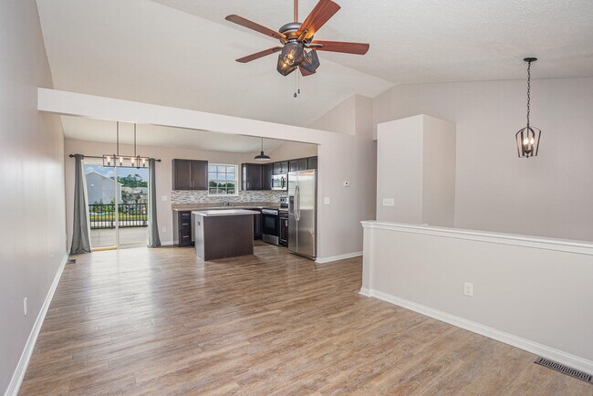 Foto del edificio - 1157 Gemstone Pointe Dr