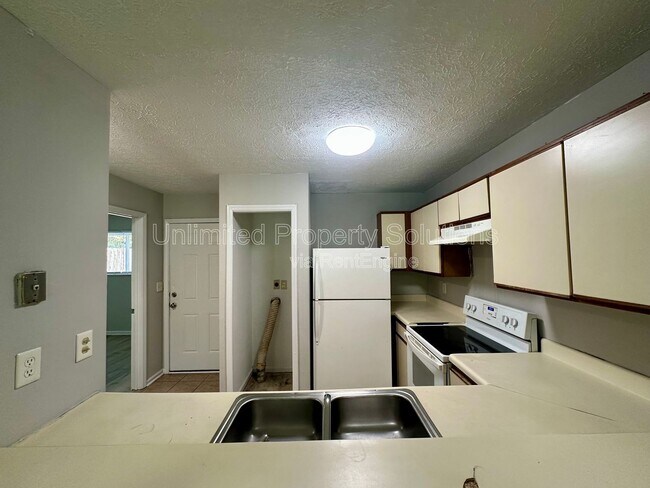 Photo - 205 Sunn Aire Ct Apartment