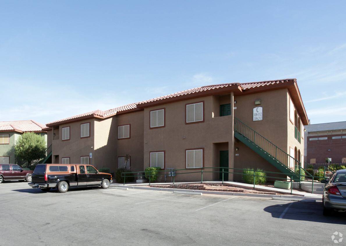 Building Photo - Juan Garcia Gardens Apartment