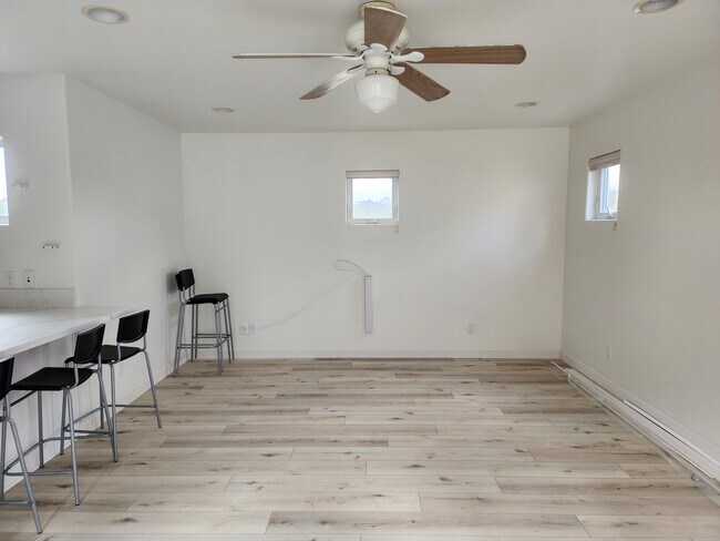 Foto del edificio - 1032 Orpheus Ave