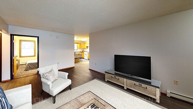 Foto del edificio - AMENITIES YOU CAN'T LIVE WITHOUT WITH A PR...