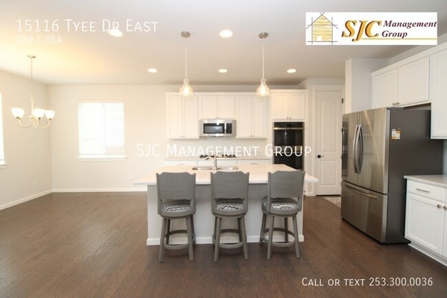 Building Photo - 15116 Tyee Dr E