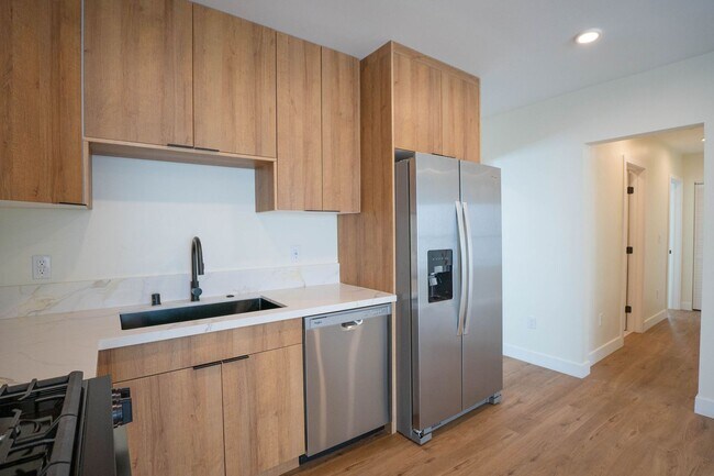 Foto del edificio - 1038 Westmoreland Ave