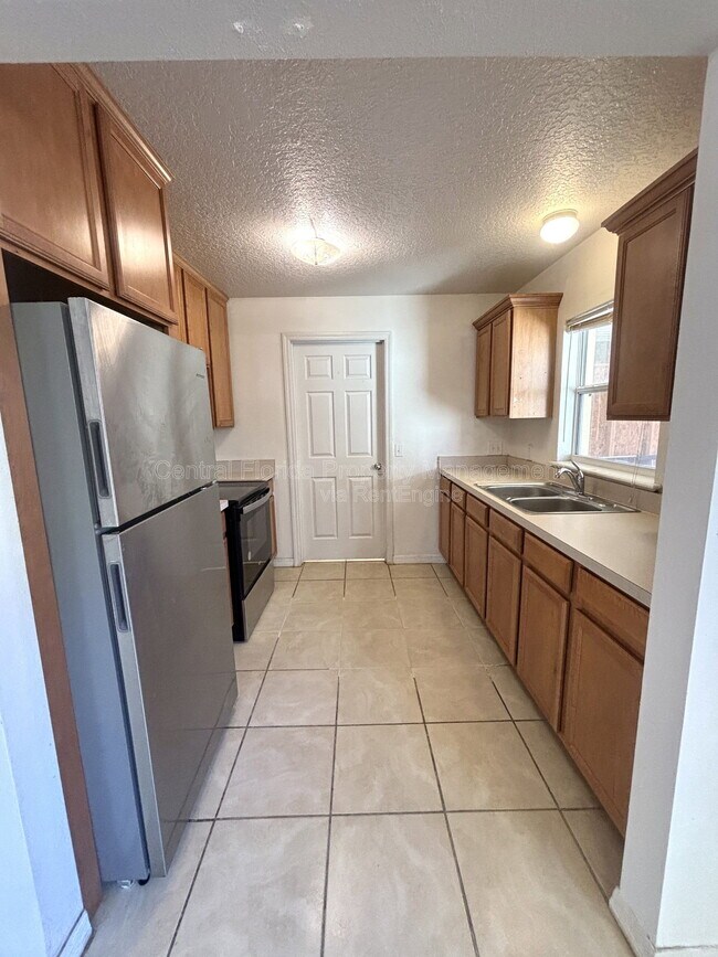 Foto del edificio - 531 Carlisle Ave