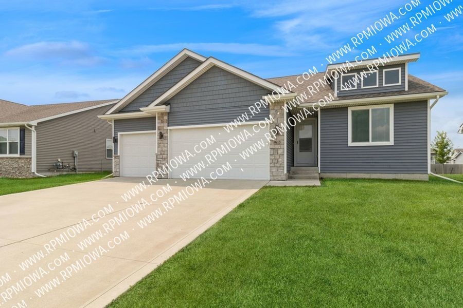 Foto principal - 965 Cedar St