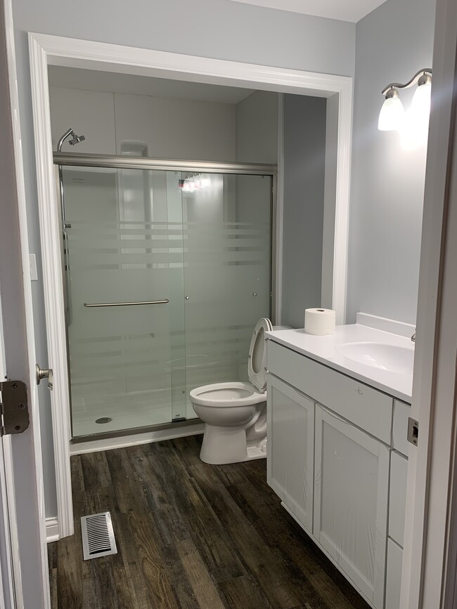 Foto del edificio - 2448 Stonebridge Ln