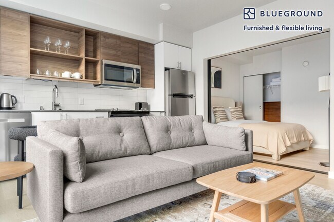 Foto del edificio - 2222 15th Ave W