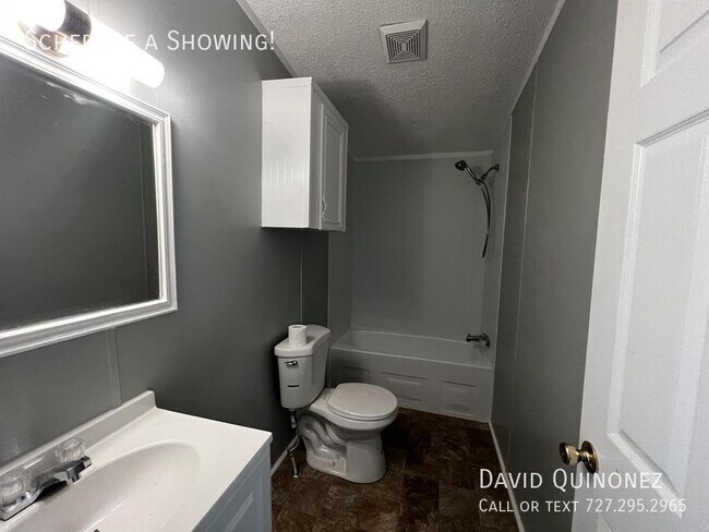 Foto del edificio - Sale Prices Starting at: $45,999 or Lease ...
