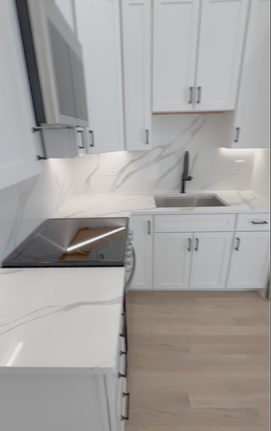 Foto principal - 464 Beacon St