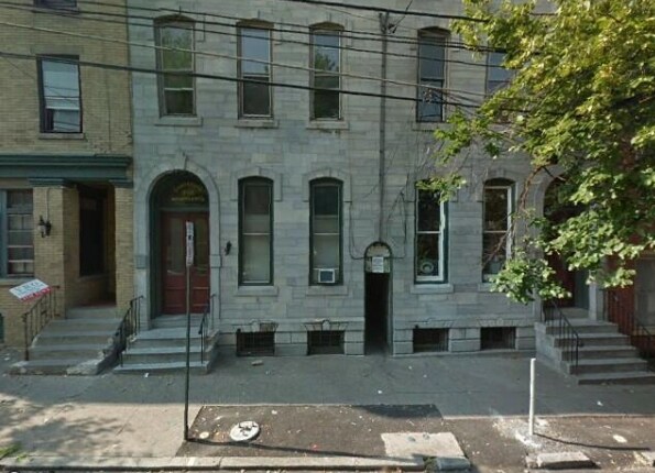 Foto principal - 240 E King St