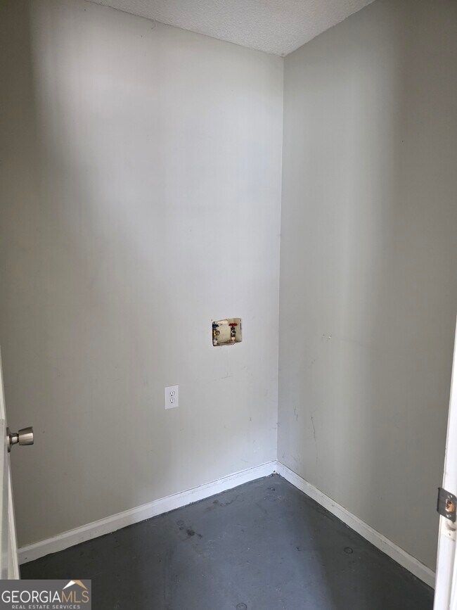 Foto del edificio - 752 Morningside Ln