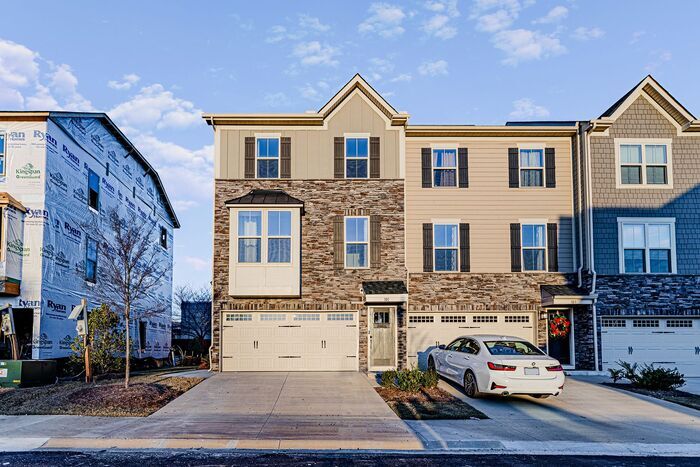Foto principal - 101 Eagle Wood Dr