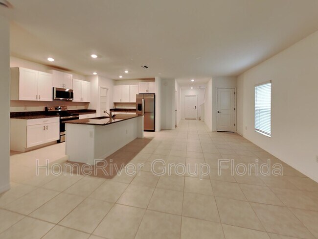 Building Photo - 6417 Ten Acre Ct