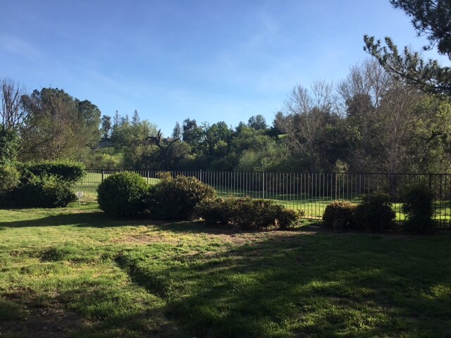 Building Photo - 5937 Rustling Oaks Dr
