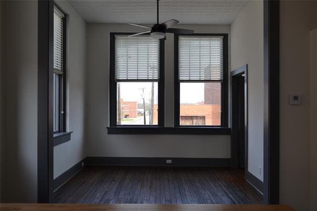 Building Photo - 5 W Houston St