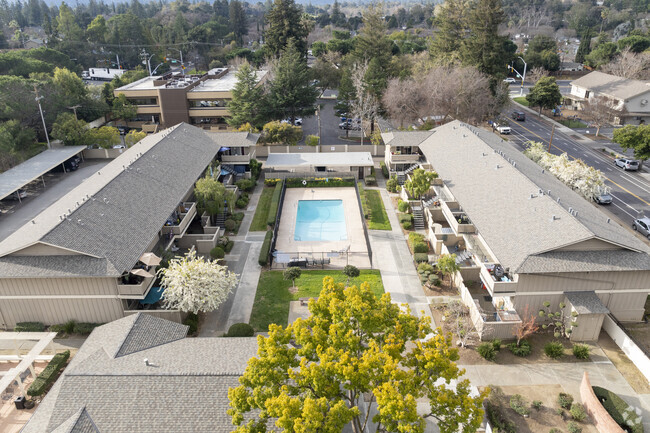 Aerial Photo - Los Gatos Gardens