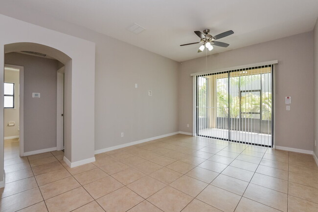 Building Photo - 2774 Corbel Loop