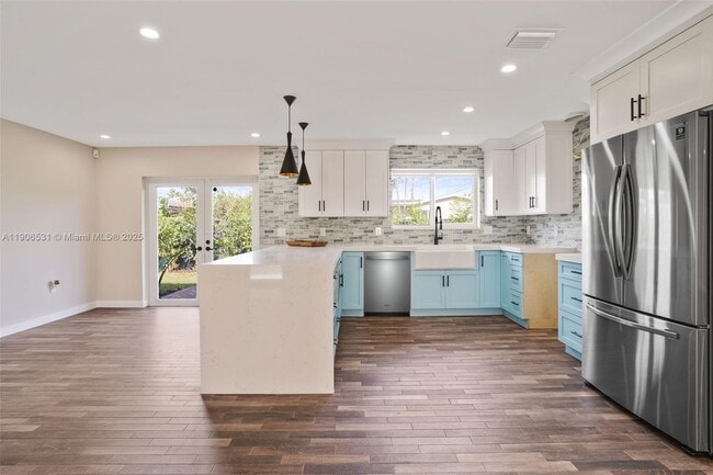 Foto del edificio - 6701 SW 49th Ter