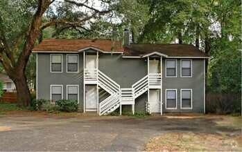 Building Photo - 1830 Sylvan Ct