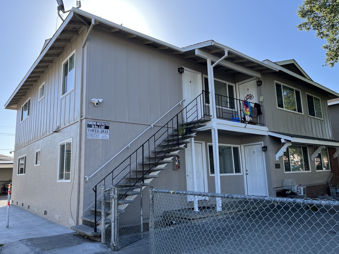 3074 Pearl Ave Unit 4, San Jose, CA 95136 Apartments in San Jose, CA