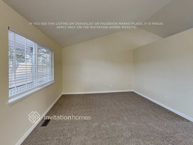 Building Photo - 4654 E 135th Ave