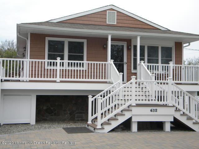 Building Photo - 632 South End Ave