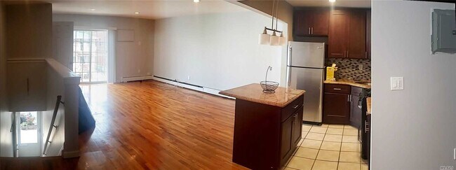 Foto del edificio - 327 Quincy Ave
