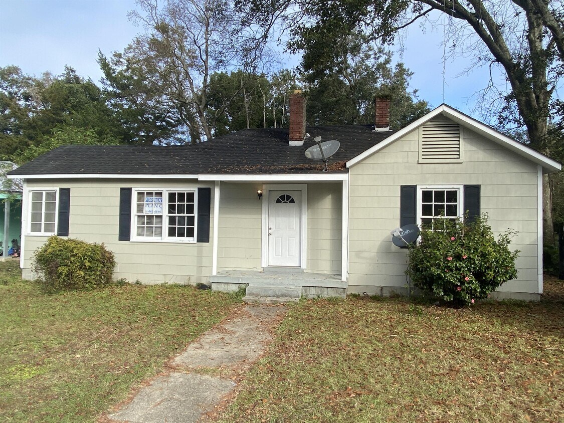 Foto principal - 2866 Emogene St