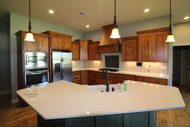 Building Photo - 2112 Meritage Ave