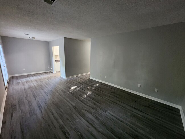 Building Photo - 108 Beatty Downs Rd