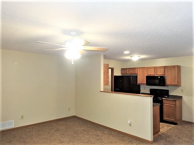 Foto del edificio - 5393 Longworth Drive