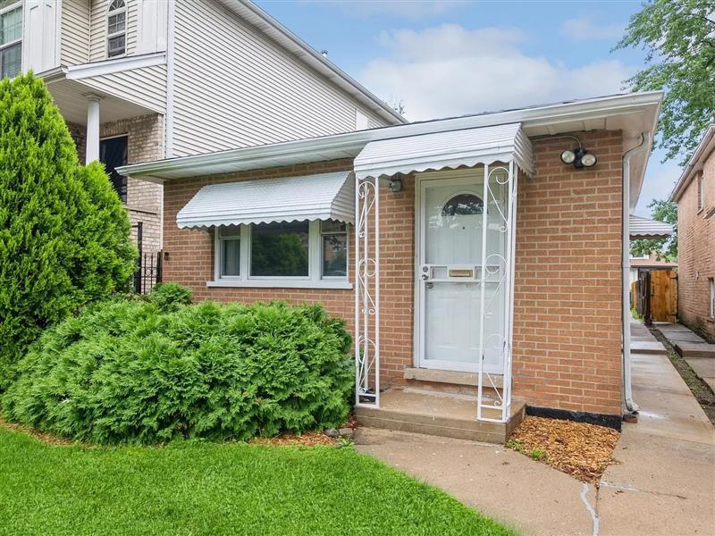 Primary Photo - Attractive Homes