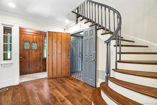 Foto del edificio - 6 Club Rd