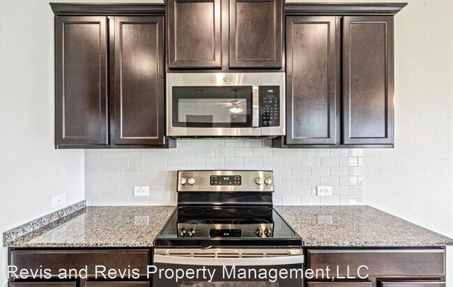 Building Photo - 4 br, 2 bath House - 1309 LAKEWAY CROSSING...