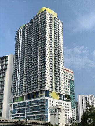 Building Photo - 185 SW 7th St