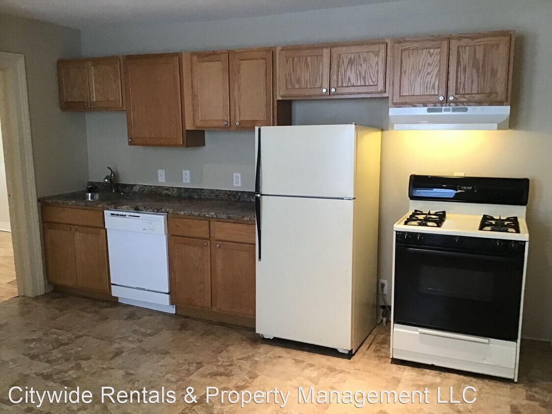 Foto principal - 2401 N Weil St