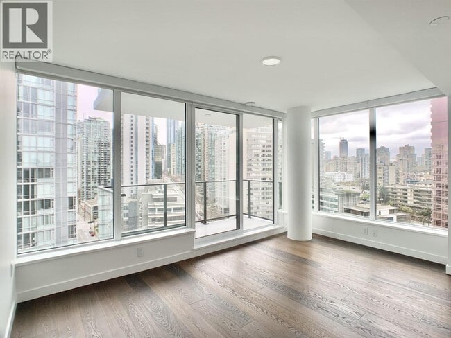 Building Photo - 620 Cardero St