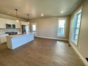 Building Photo - 6129 Elysian Rd