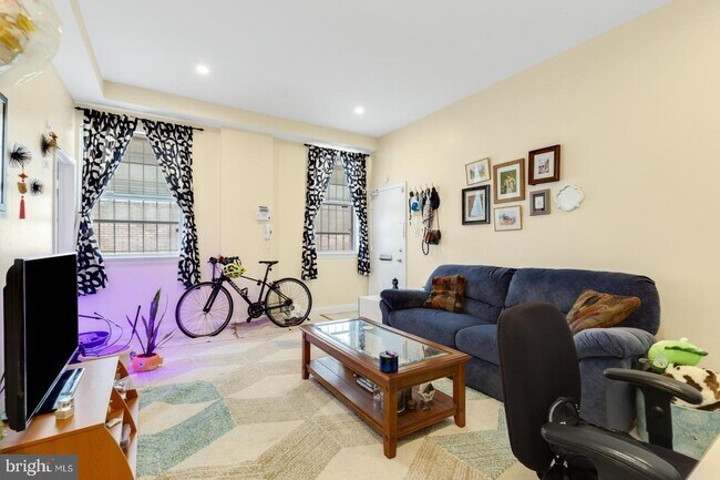 Foto del edificio - 207 S 24th St