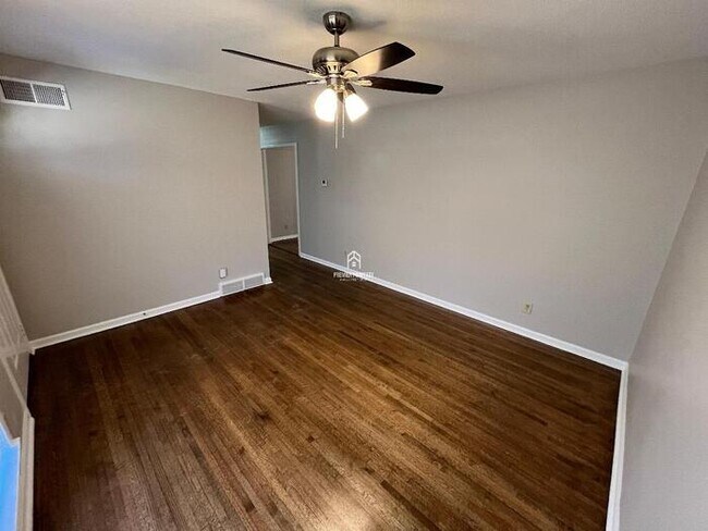 Foto del edificio - 5331 Haleville Rd