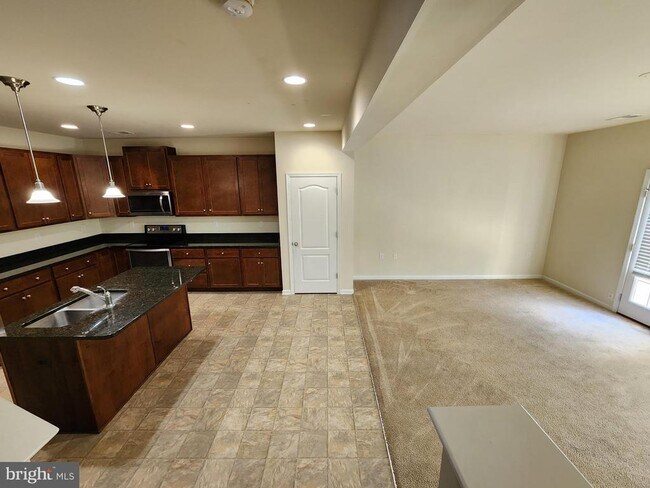 Foto del edificio - 104 Oflannery Ct