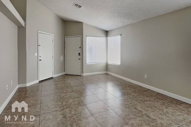 Foto del edificio - 2241 Goldhill Way
