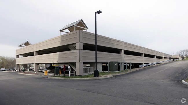 Parking Area - HighPoint