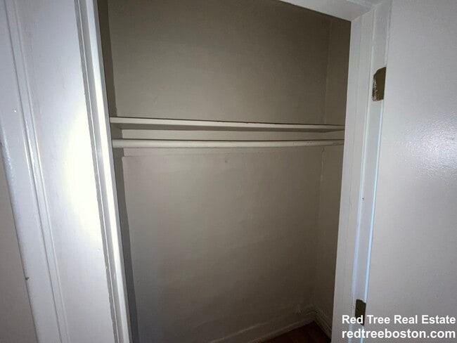 Building Photo - 90 Myrtle St