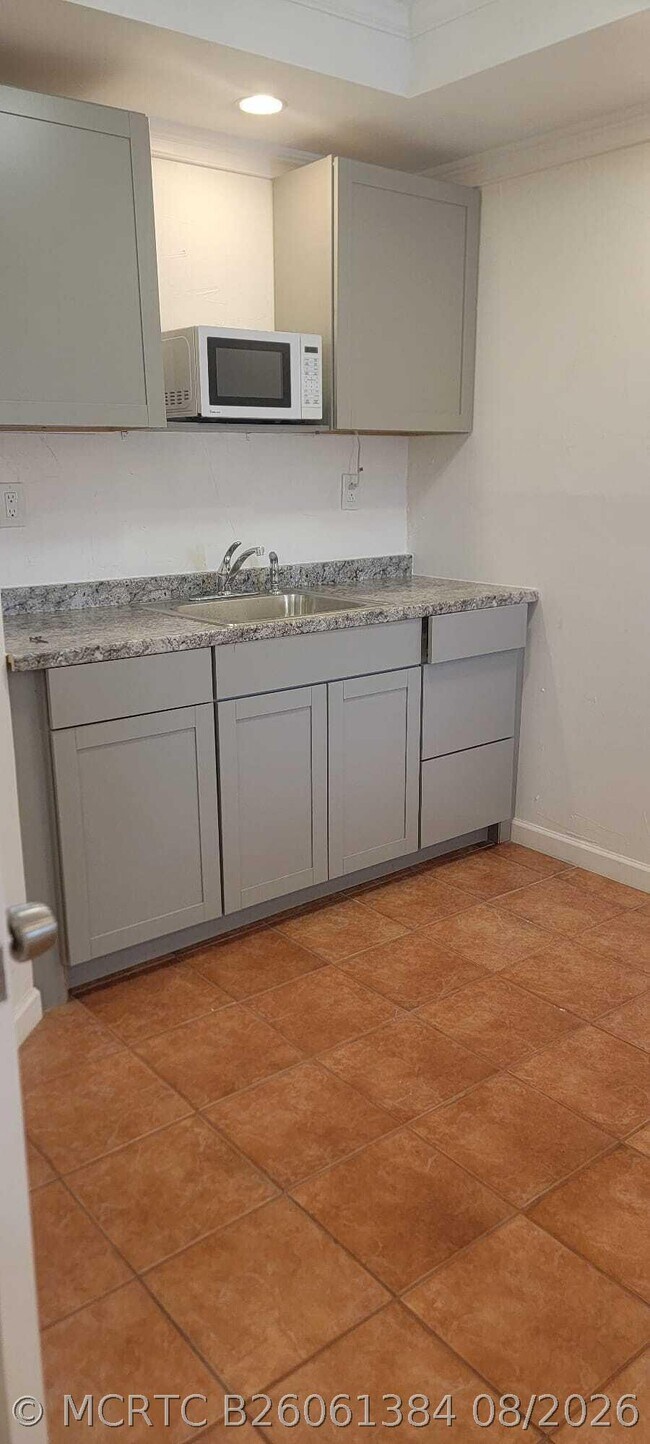 Foto del edificio - 5937 Taft St