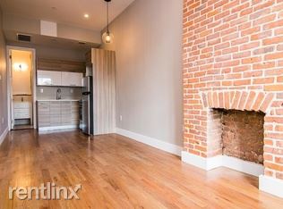 Building Photo - 671 Halsey St